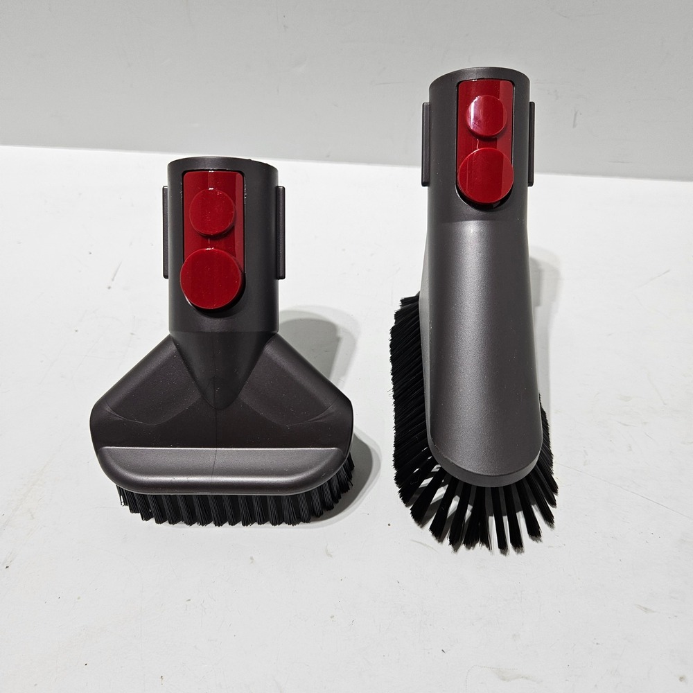 Dyson Vacuum Cleaner Attachments Soft And Stiff Bristle Brush Head Lot of 2